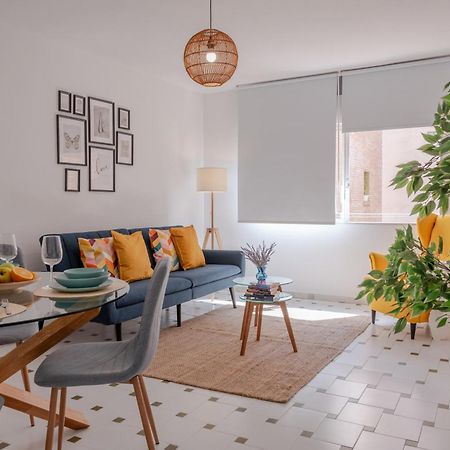 Mrs Apartamento En Gran Via De Colon Parking Granada Exterior photo